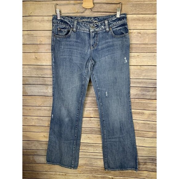 American Eagle Outfitters Denim - American Eagle Womens 8 Long Favorite Boyfriend Jeans Distressed Denim